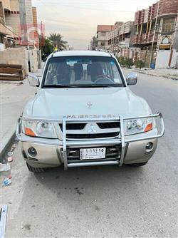 ميتسوبيشي باجيرو